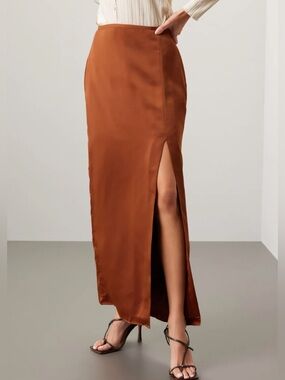 CLUB MONACO - Trycia Bronze Satin Long Skirt with High Slit. Size 12